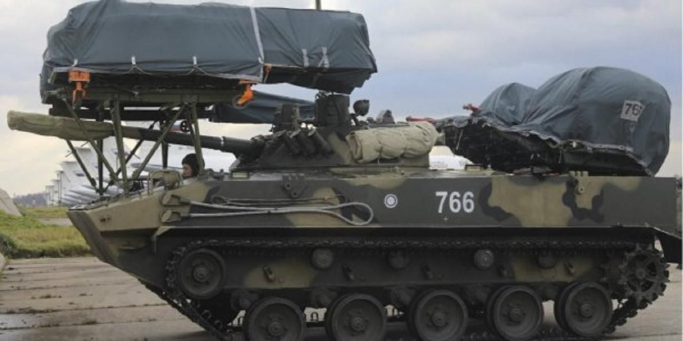 По технике врага в Кульбакино просят не стрелять: она наша, там украинский флаг По технике врага в Кульбакино просят не стрелять: она наша, там украинский флаг