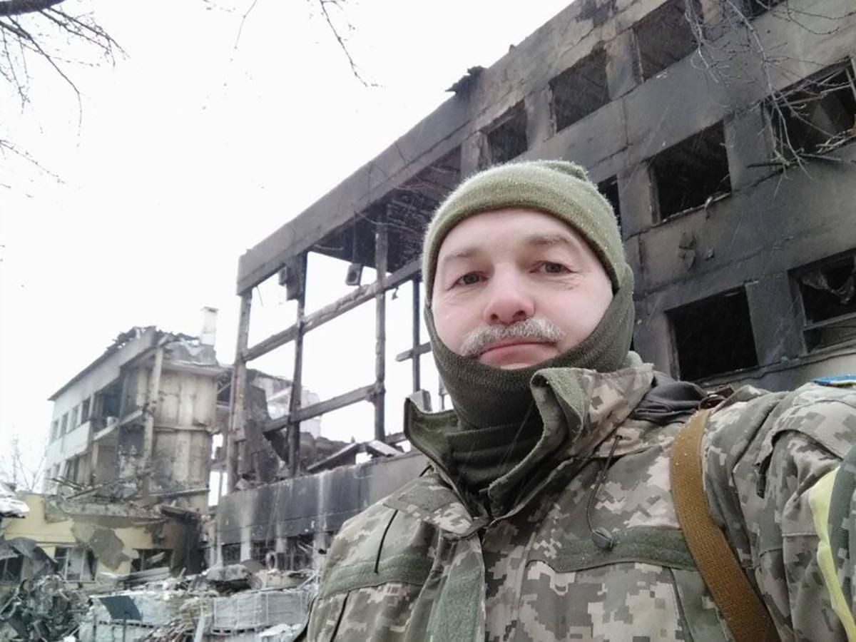 Доставка по-українськи: ворожий літак над Черніговом збив працівник Укрпошти - 24 Канал