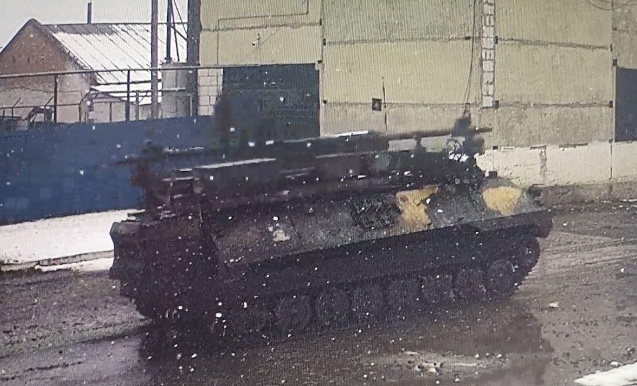 В Тростянці на Сумщині окупанти погрожують розстріляти медиків - 24 Канал В Тростянці на Сумщині окупанти погрожують розстріляти медиків - 24 Канал