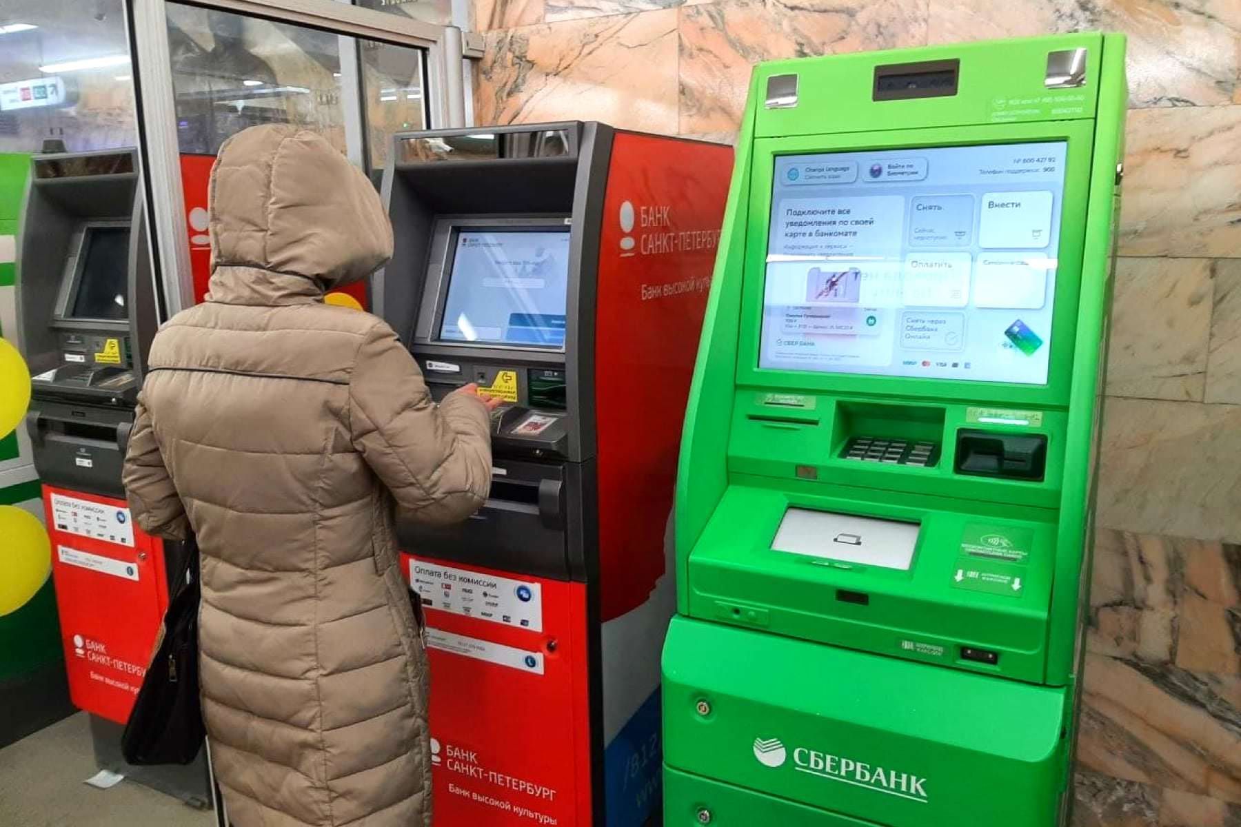 Пропагандисти намагаються переконати росіян, що "економіці нічого не загрожує" - 24 Канал Пропагандисти намагаються переконати росіян, що "економіці нічого не загрожує" - 24 Канал