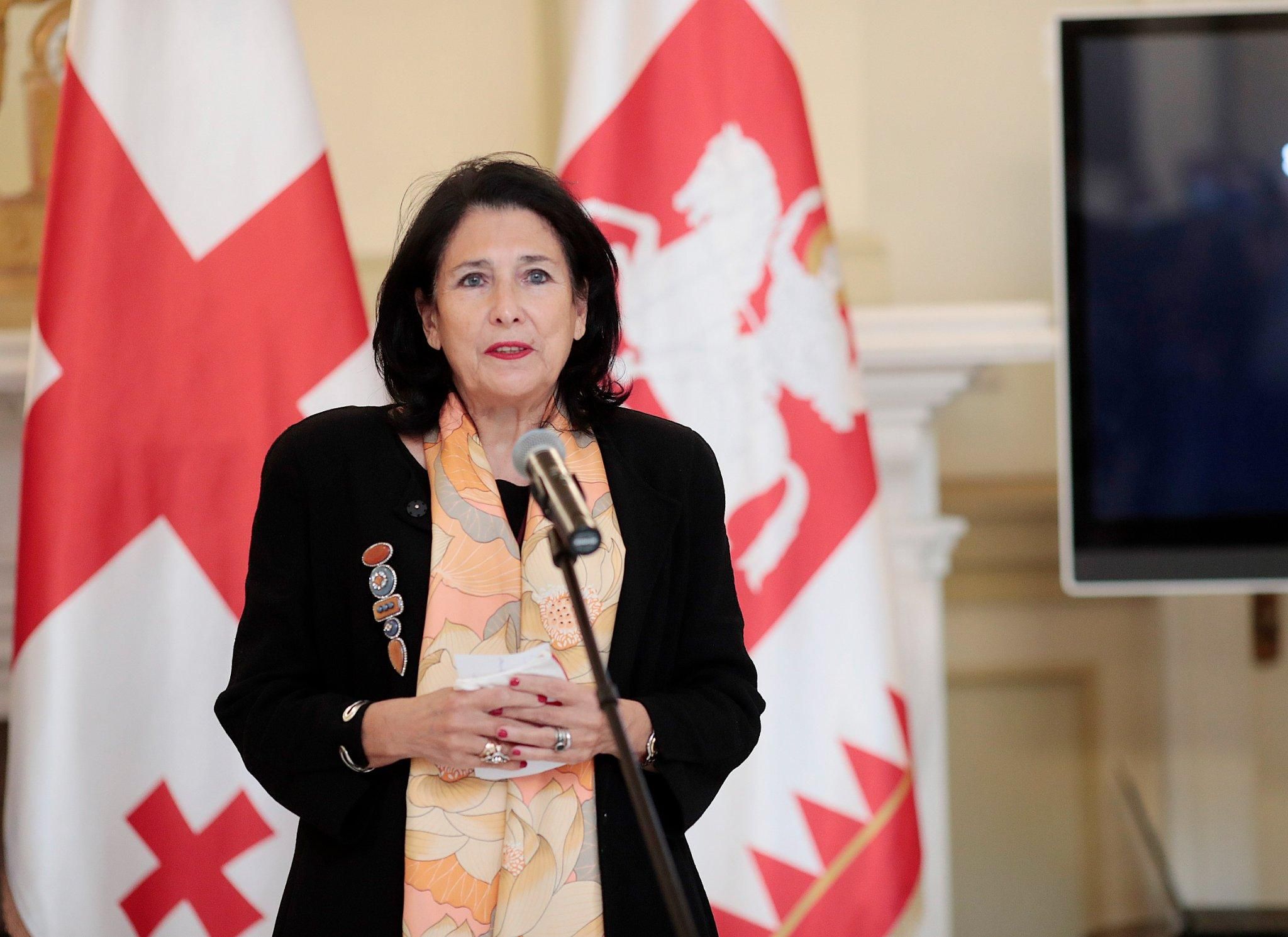 Имела речь об Украине: президенту Грузии запретили выступление в парламенте Имела речь об Украине: президенту Грузии запретили выступление в парламенте