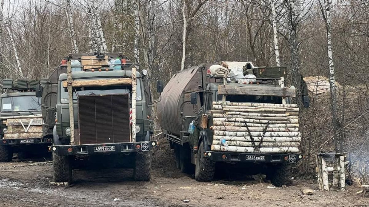 На десятий день війни росіяни винайшли "надійний захист" від Джавелінів – дерев'яні дошки - 24 Канал