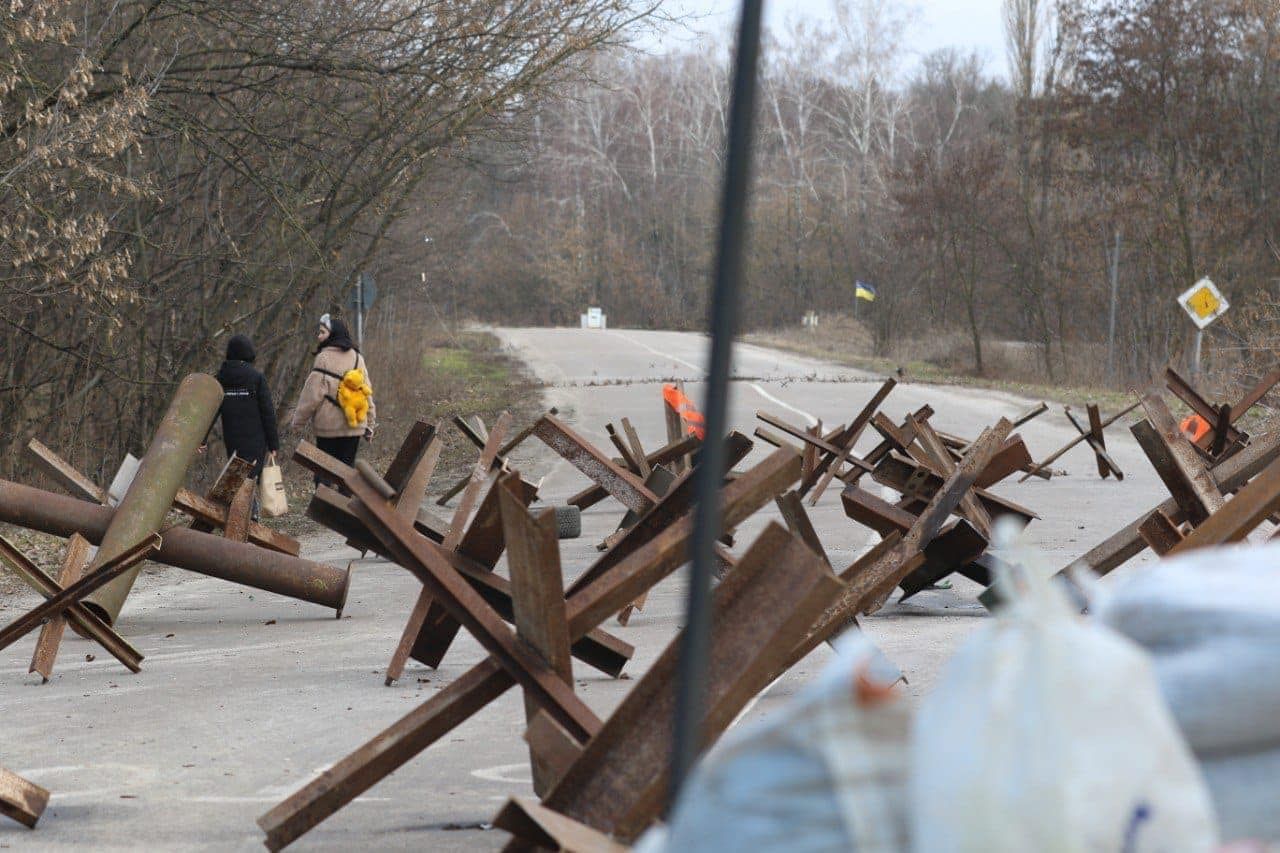 У Києві відносно спокійно, але на підступах до міста є армада техніки, - МВС - 24 Канал