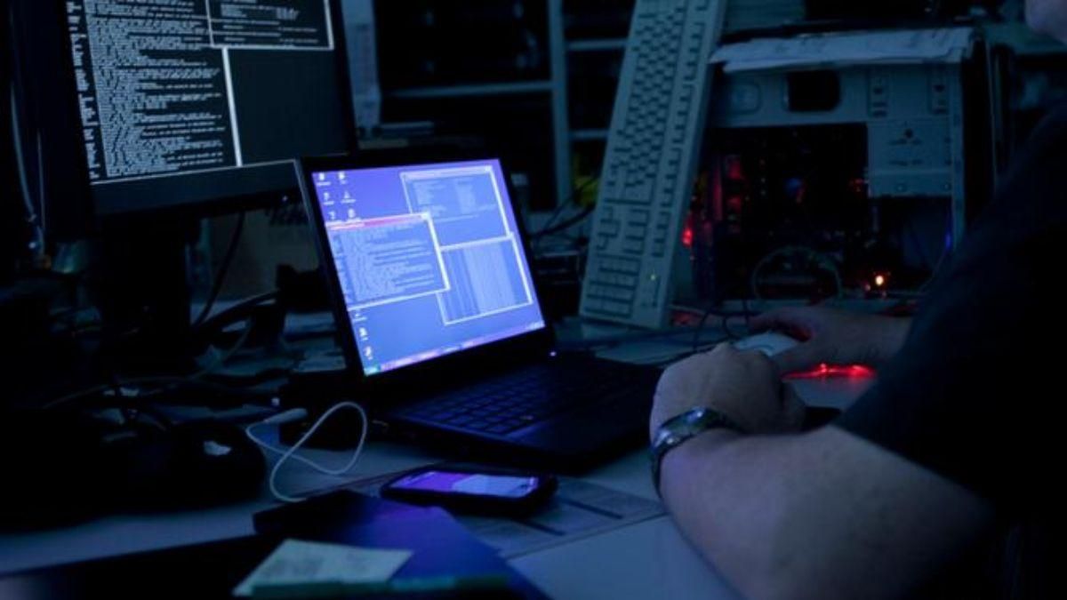 У соцмережах ворог активізував багато ботів: хоче посіяти паніку - 24 Канал У соцмережах ворог активізував багато ботів: хоче посіяти паніку - 24 Канал