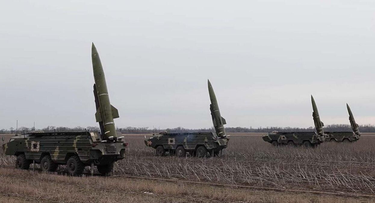 Оккупанты направляют в Киев "Точку-У" и комплекс "Тор": украинцев просят говорить об увиденном Оккупанты направляют в Киев "Точку-У" и комплекс "Тор": украинцев просят говорить об увиденном