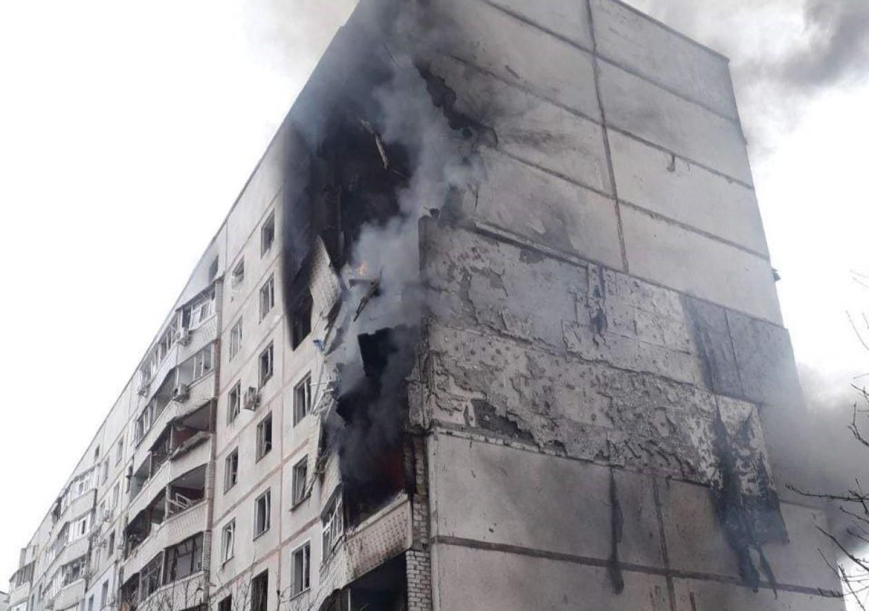 Удар окупантів по Харкову потрапив на камеру відеореєстратора: моторошне відео - 24 Канал Удар окупантів по Харкову потрапив на камеру відеореєстратора: моторошне відео - 24 Канал