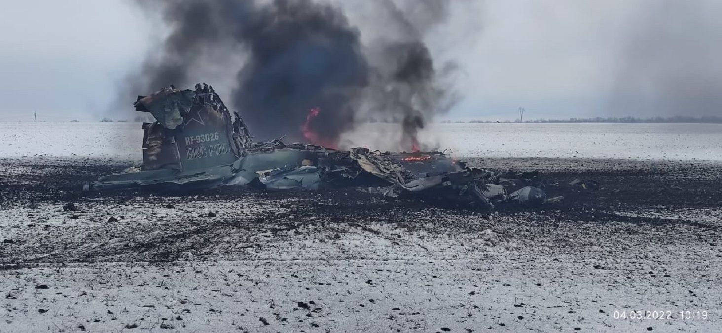 Російські орки в Бучі обстрілюють будинки, авто та вбивають цивільних - 24 Канал