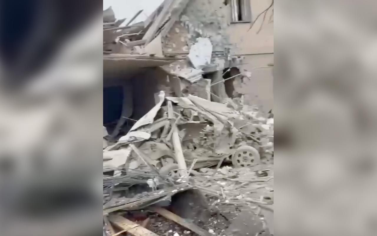 "Русский мир" прошелся по квартире семьи в Ирпене: жуткое видео "Русский мир" прошелся по квартире семьи в Ирпене: жуткое видео