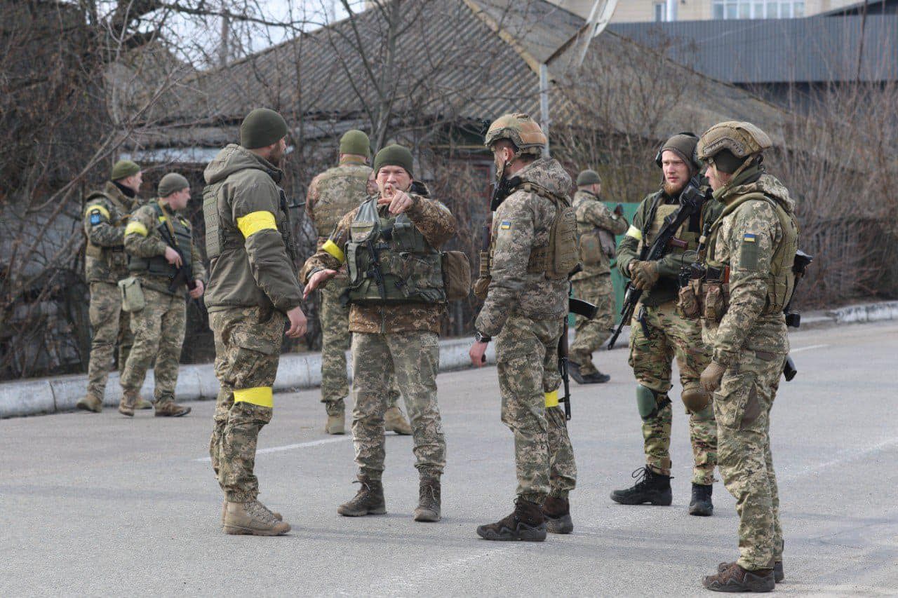 Ми перевели економіку країни на військові рейки, – Резніков - Економіка