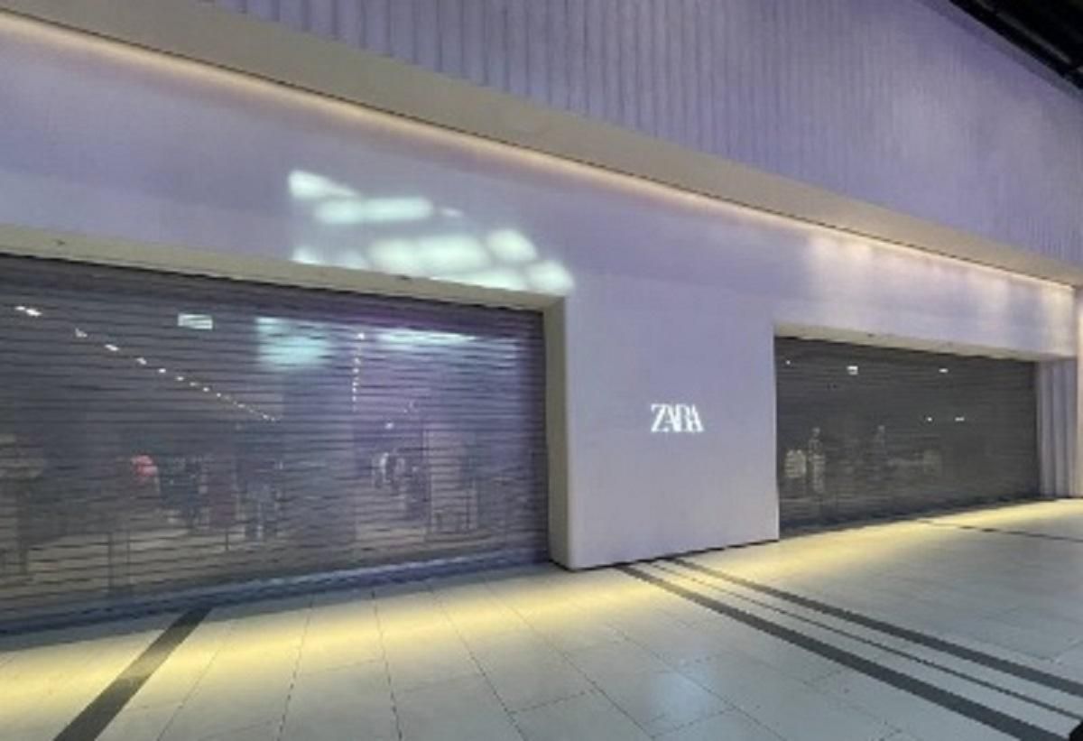 По всей России не открылись тысячи брендовых магазинов: милые фото По всей России не открылись тысячи брендовых магазинов: милые фото