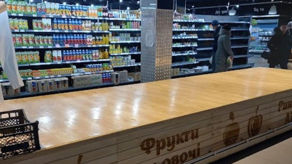 "Русская гуманитарка, пошла нах*й": фоторепортаж из Бердянска - 24 Канал "Русская гуманитарка, пошла нах*й": фоторепортаж из Бердянска - 24 Канал