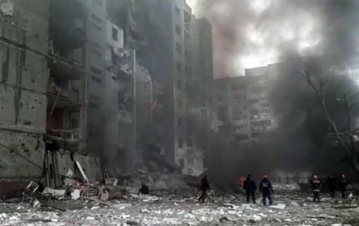 Как после Второй мировой: ужасные последствия обстрелов Чернигова - 24 Канал Как после Второй мировой: ужасные последствия обстрелов Чернигова - 24 Канал