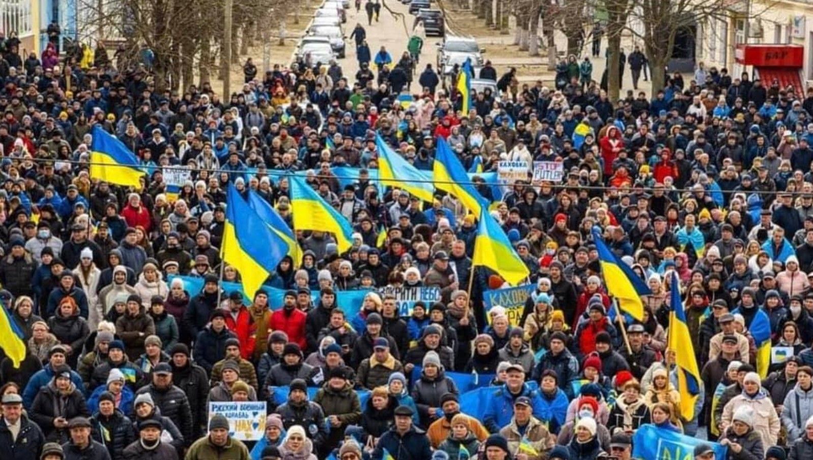 Ціла хвиля мітингів: де на Херсонщині протестували проти окупаційних військ - 24 Канал Ціла хвиля мітингів: де на Херсонщині протестували проти окупаційних військ - 24 Канал
