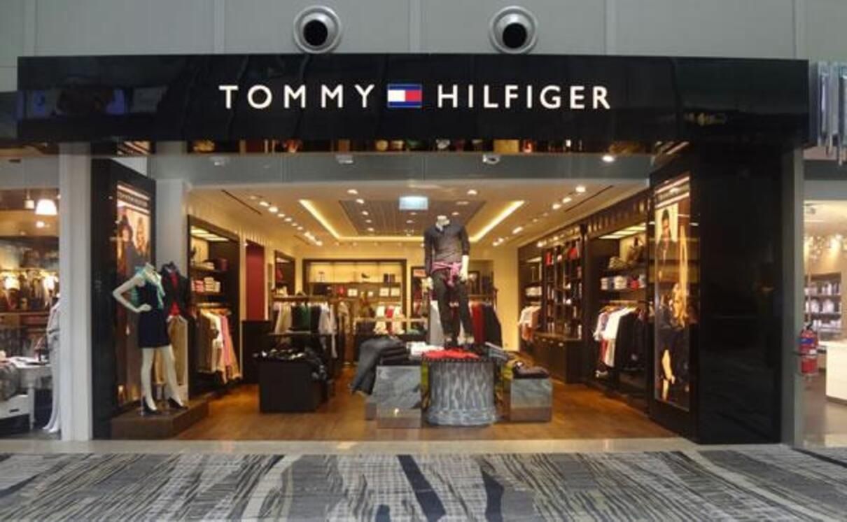 Владелец Tommy Hilfiger и Calvin Klein закроет магазины в России - 24 Канал