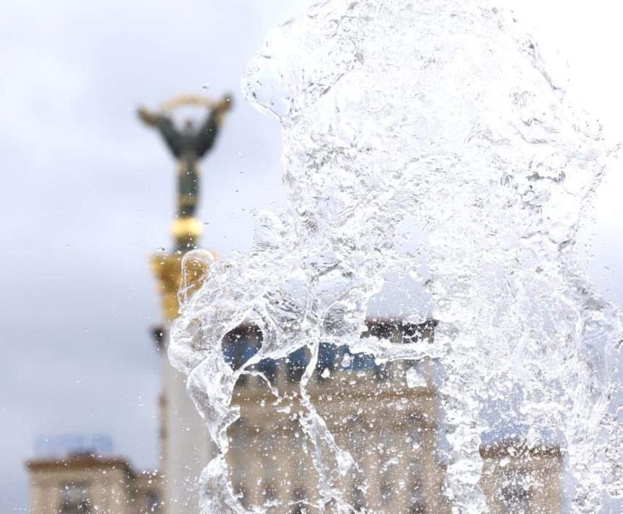 Фонтаны в Киеве будут играть гимн, а вскоре полностью возобновят работу Фонтаны в Киеве будут играть гимн, а вскоре полностью возобновят работу