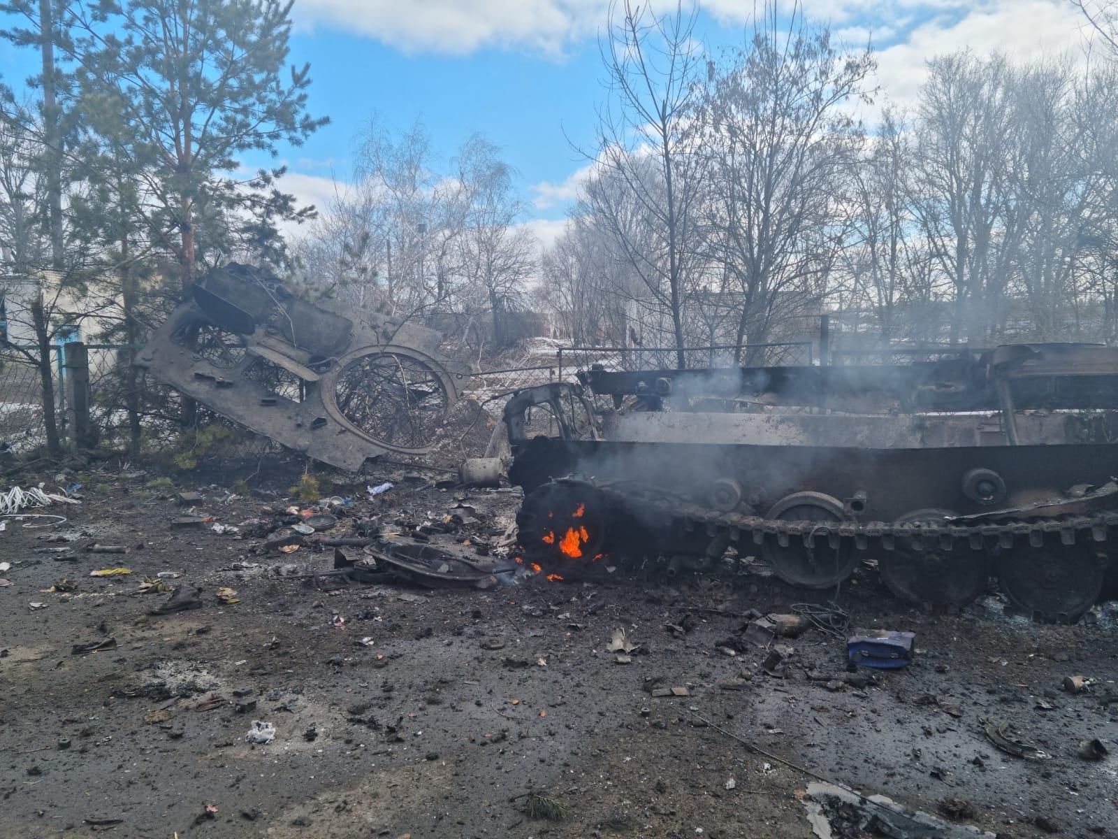 Українські воїни на Донбасі знищили 40 російських загарбників та багато їх техніки - 24 Канал