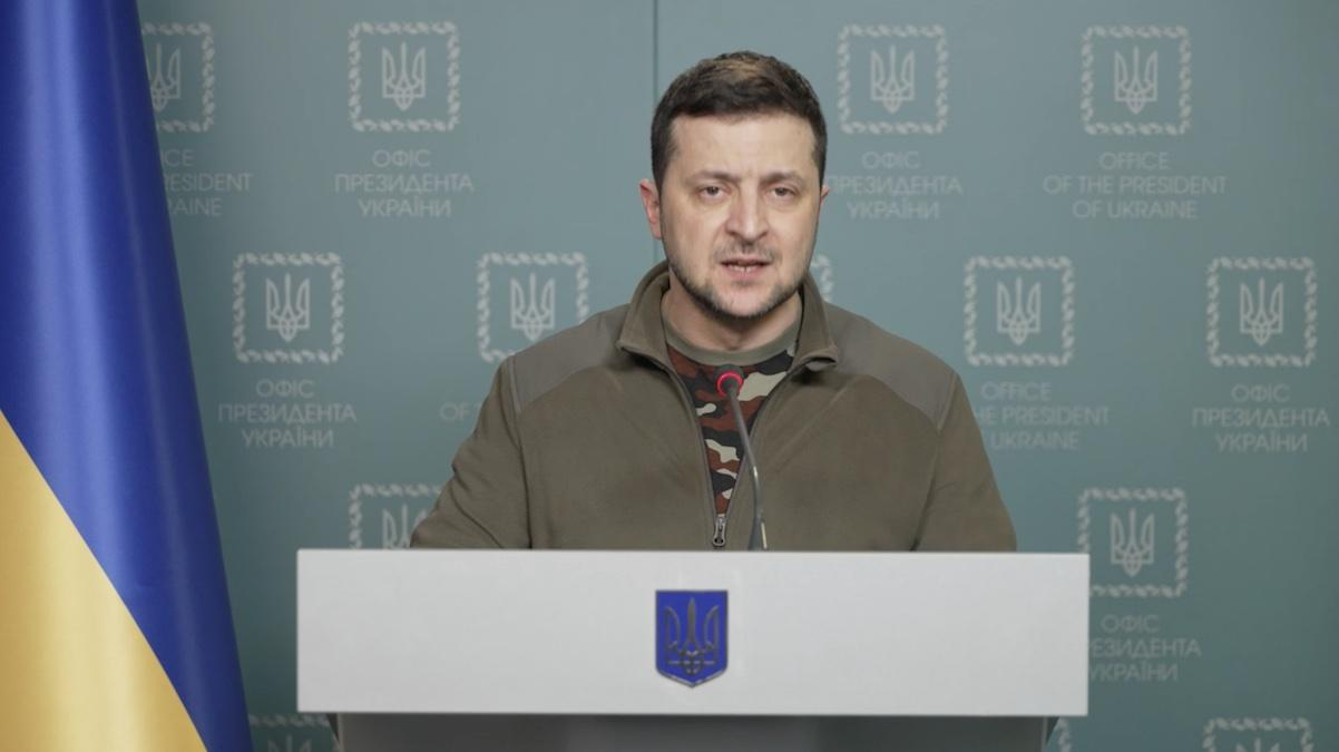 За самоотверженную оборону своих общин: Зеленский наградил орденами глав ОГА - 24 Канал