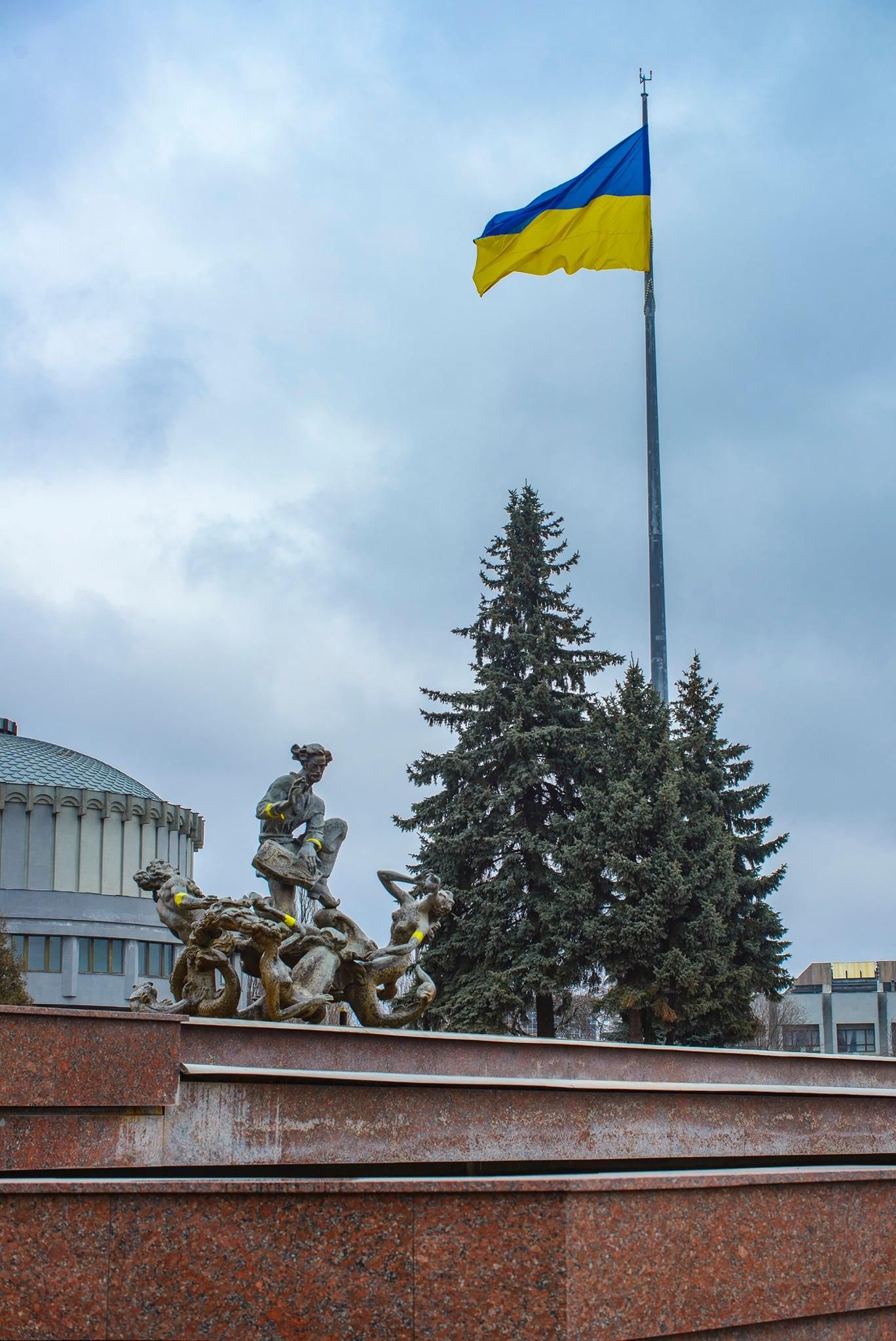 Суми оговтуються після нищівних обстрілів росіян: місто отримало гуманітарну допомогу - 24 Канал