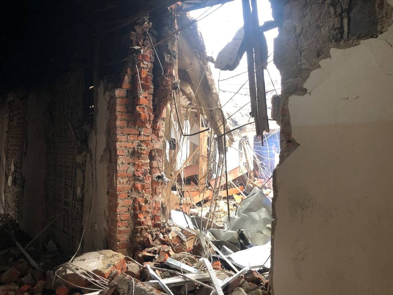 Внаслідок російської атаки у Вінниці постраждали 10 цивільних та військових - 24 Канал Внаслідок російської атаки у Вінниці постраждали 10 цивільних та військових - 24 Канал