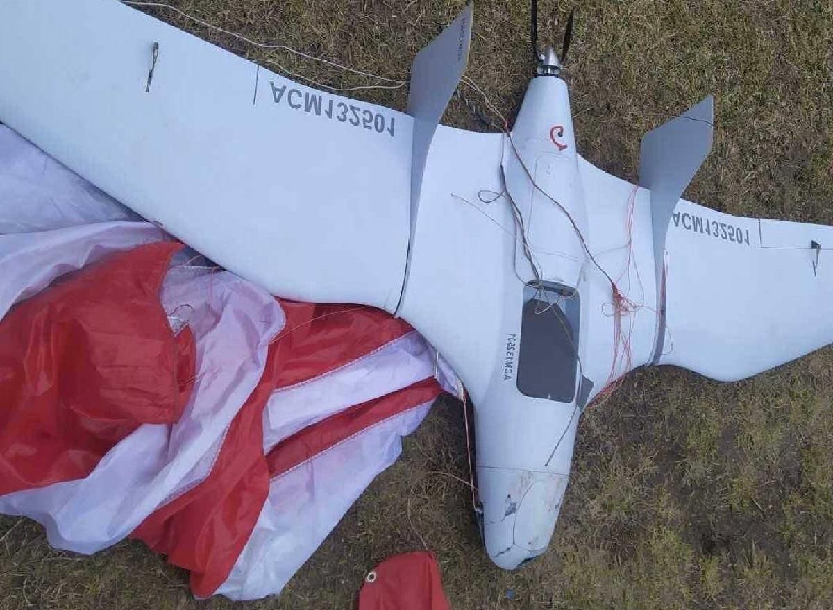 Над Черниговщиной сбили еще один вражеский беспилотник Над Черниговщиной сбили еще один вражеский беспилотник