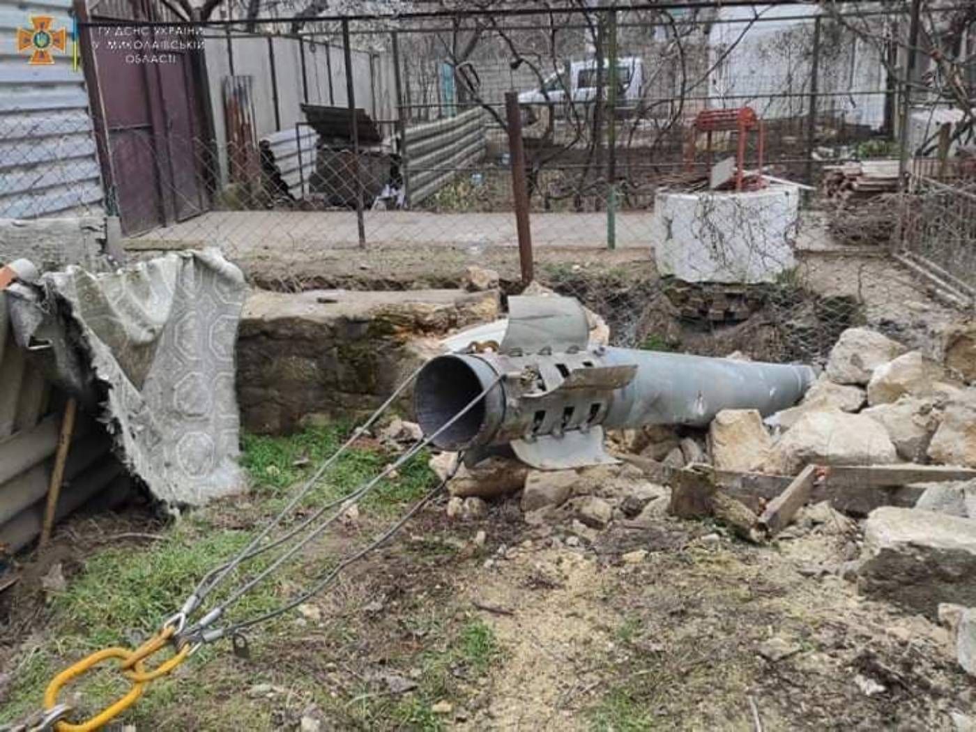 Жахливі обстріли Ізюма: місцеві не можуть вийти зі сховищ, число жертв встановити неможливо - 24 Канал Жахливі обстріли Ізюма: місцеві не можуть вийти зі сховищ, число жертв встановити неможливо - 24 Канал