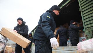 Со Львовщины в наиболее горячие точки Украины следует 1200 тонн гуманитарного груза