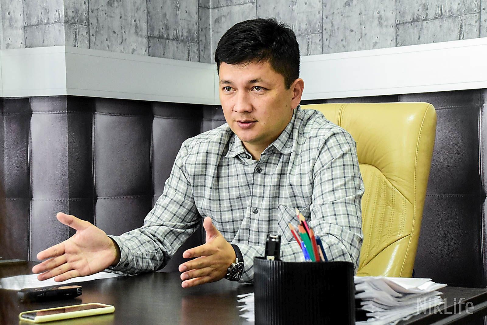 Закопуйтеся-закопуйтеся, нам менше роботи, – Кім звернувся до окупантів - 24 Канал Закопуйтеся-закопуйтеся, нам менше роботи, – Кім звернувся до окупантів - 24 Канал