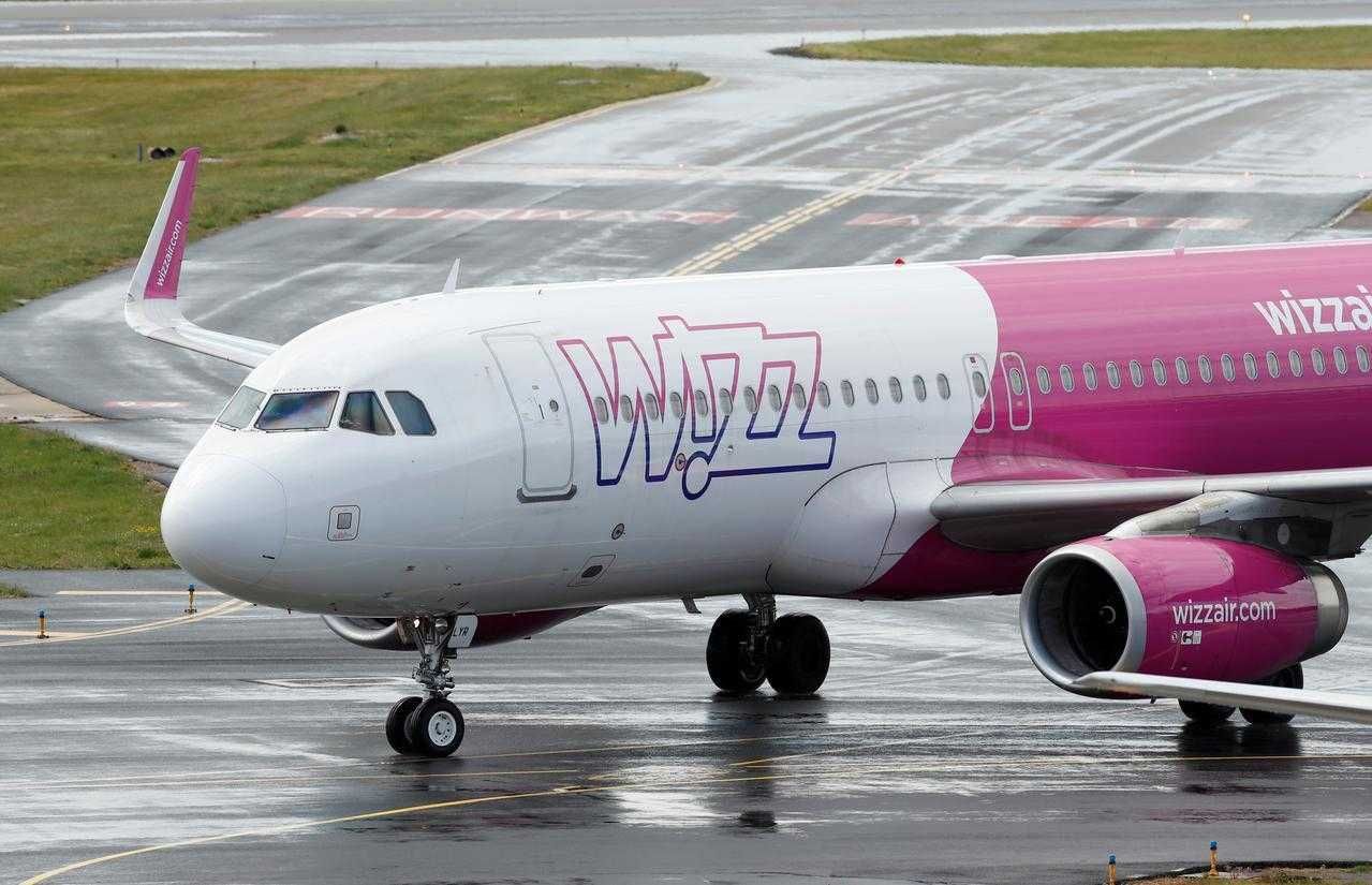 Wizz Air продолжил отмену рейсов в и из Украины: назвали дату Wizz Air продолжил отмену рейсов в и из Украины: назвали дату