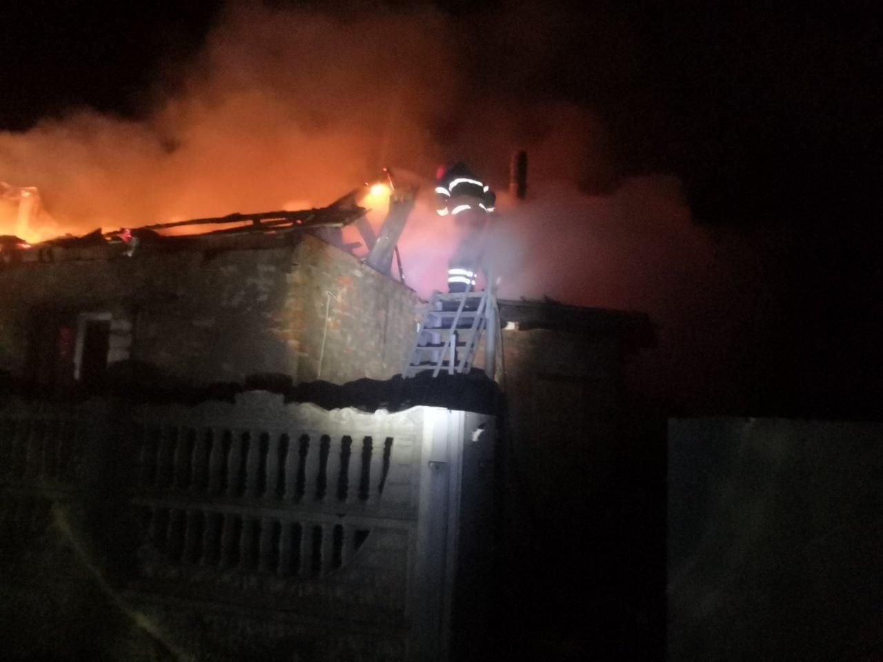 На Харьковщине за минувшие сутки 40 пожаров в результате вражеских атак: не менее 4 погибших
