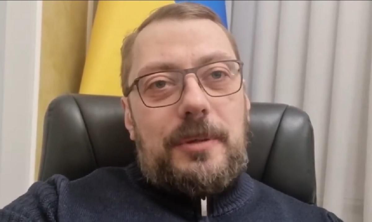 Особенный праздник, – глава Черниговской ОВА поздравил женщин-военных, волонтерок, полицейских Особенный праздник, – глава Черниговской ОВА поздравил женщин-военных, волонтерок, полицейских