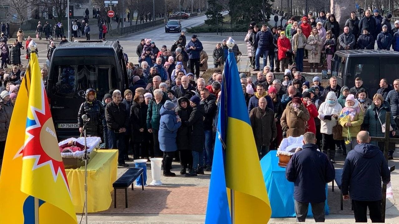 Семьям погибших нацгвардейцев, которые защищали ЗАЭС, выделят по 2 миллиона гривен Семьям погибших нацгвардейцев, которые защищали ЗАЭС, выделят по 2 миллиона гривен