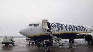 Ryanair обіцяє першим повернутися в Україну, коли це буде безпечно зробити