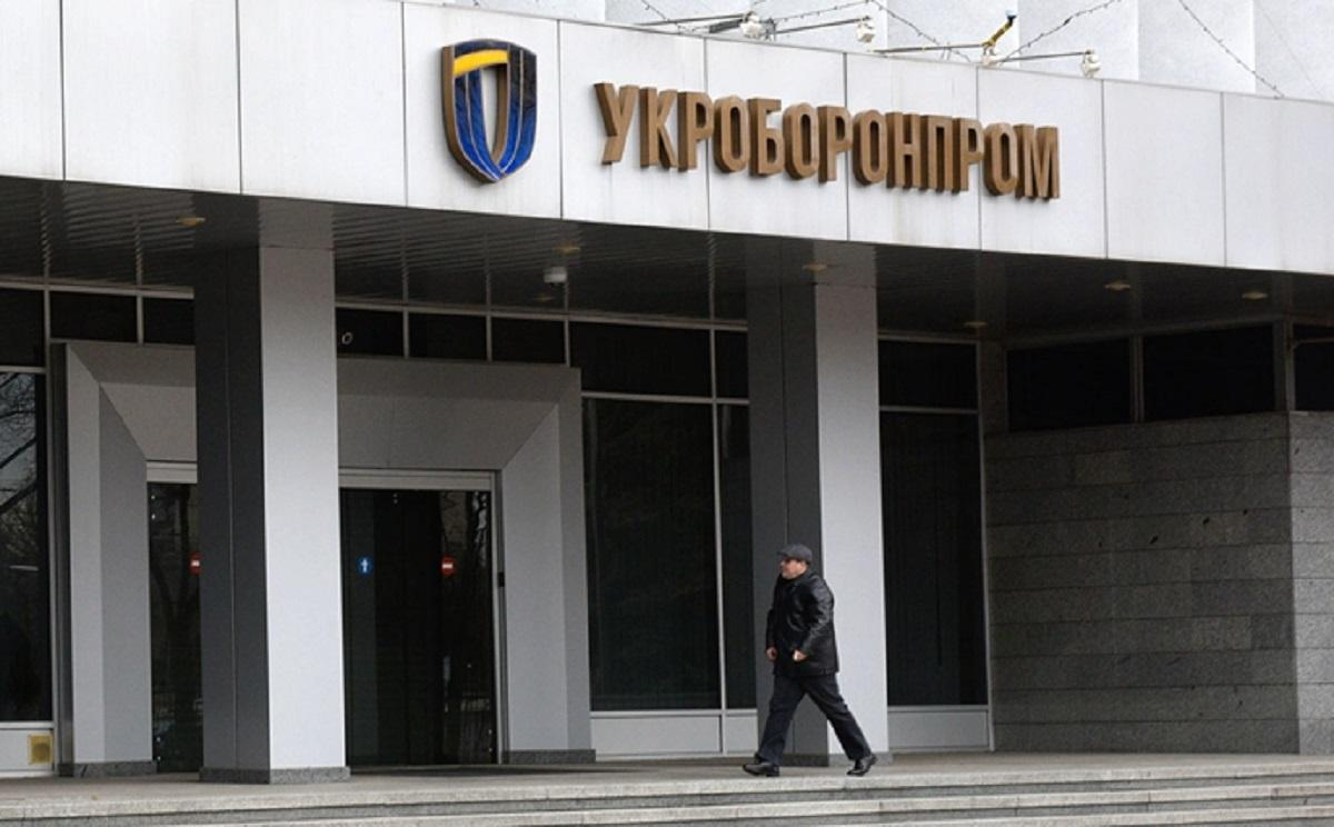 "Укроборонпром" оплатит миллион долларов США за угнанный или трофейный самолет
