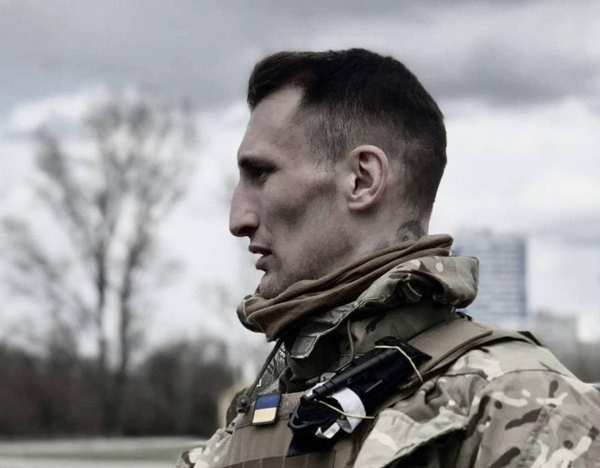 Артем Азаров позывной "Художник" погиб в борьбе с российским оккупантом - 24 Канал Артем Азаров позывной "Художник" погиб в борьбе с российским оккупантом - 24 Канал