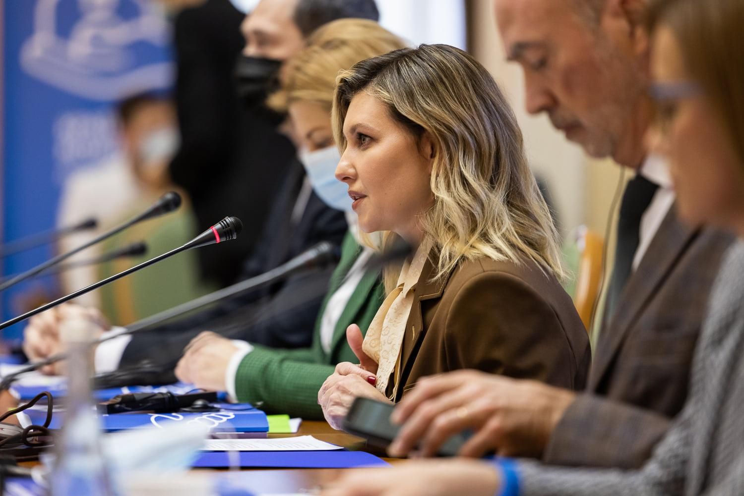 Зніміть нарешті білі рукавички, – Зеленська закликала Захід закрити небо над Україною - 24 Канал Зніміть нарешті білі рукавички, – Зеленська закликала Захід закрити небо над Україною - 24 Канал