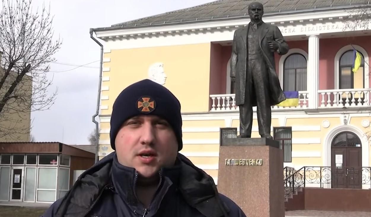 Українські рятувальники зачитали слова Шевченка у річницю його народження: миле відео - 24 Канал