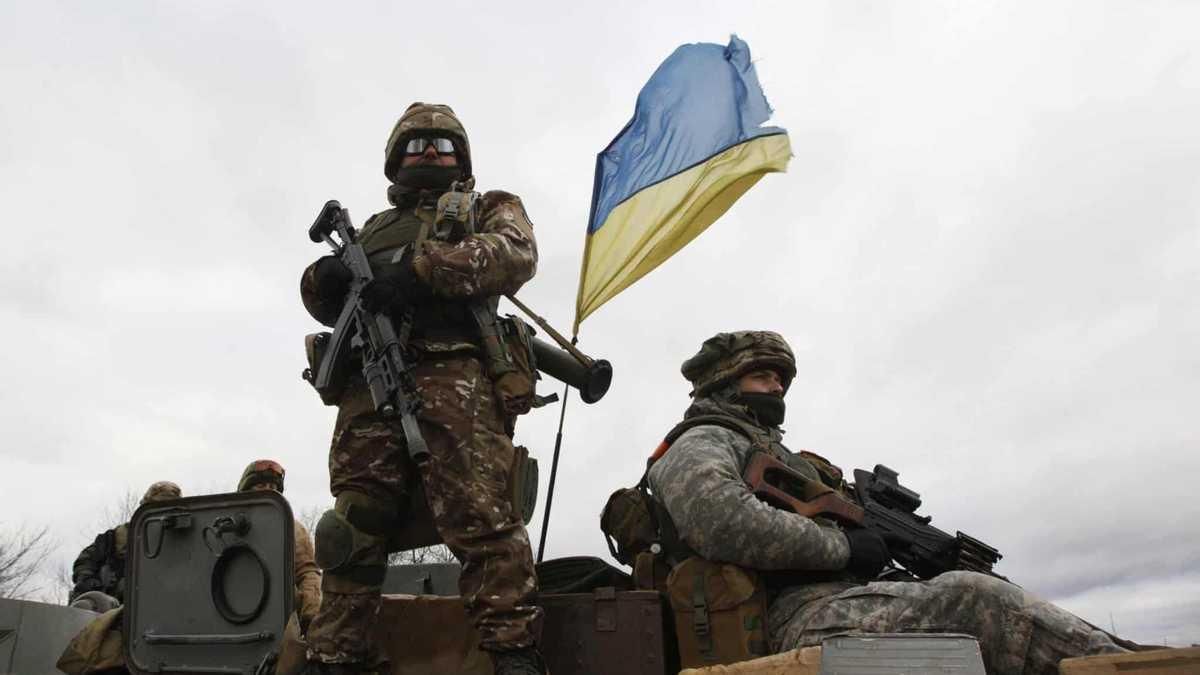 ВСУ уничтожили полностью вражескую базу возле Дергачей, враг отступил в Россию