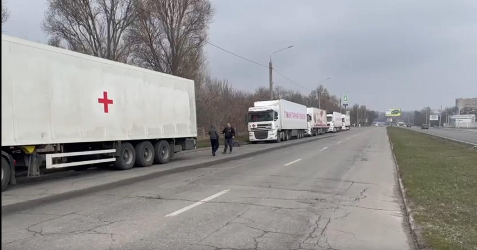 В Энергодар едут 5 грузовиков с гуманитарной помощью