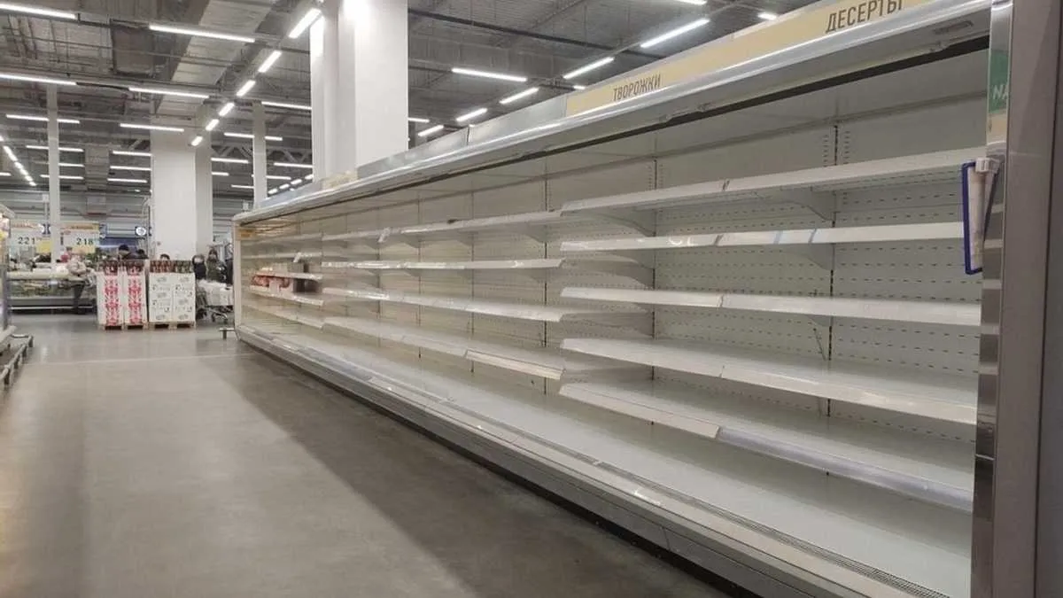 У російських супермаркетах пусті полиці