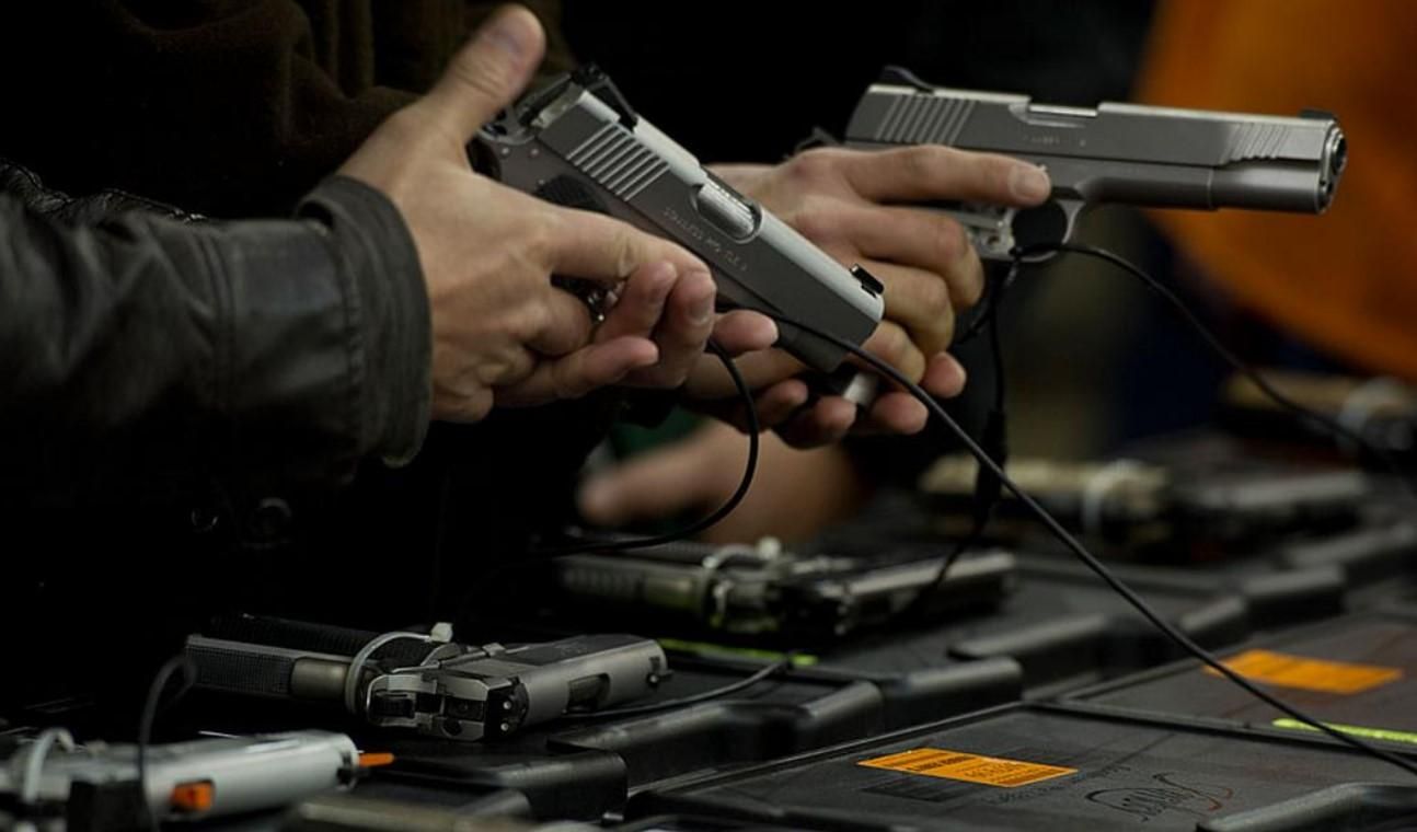 МВС вже видало наказ про забезпечення цивільних осіб зброєю, – Монастирський - 9 марта 2022 - 24 Канал МВС вже видало наказ про забезпечення цивільних осіб зброєю, – Монастирський - 9 марта 2022 - 24 Канал