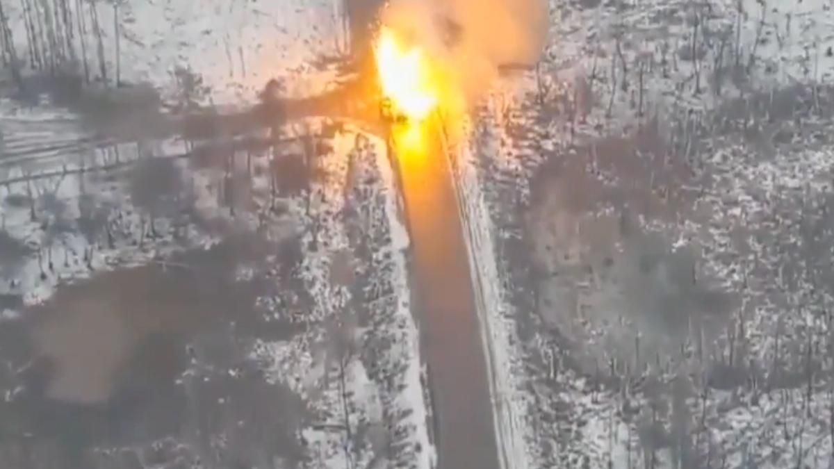 Як ЗСУ нищать ворожі танки: відео, на яке можна дивитися вічно - 24 Канал Як ЗСУ нищать ворожі танки: відео, на яке можна дивитися вічно - 24 Канал