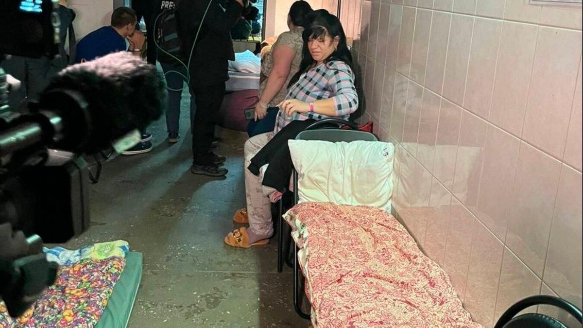 Артудар по роддому в Мариуполе: МВД проверяет информацию Артудар по роддому в Мариуполе: МВД проверяет информацию