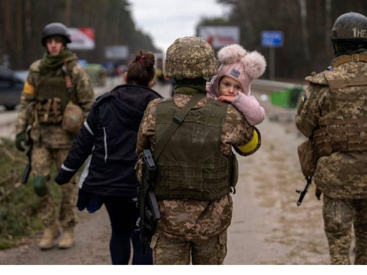 Дві третини українців вважають простих росіян винними у війні в Україні - 24 Канал