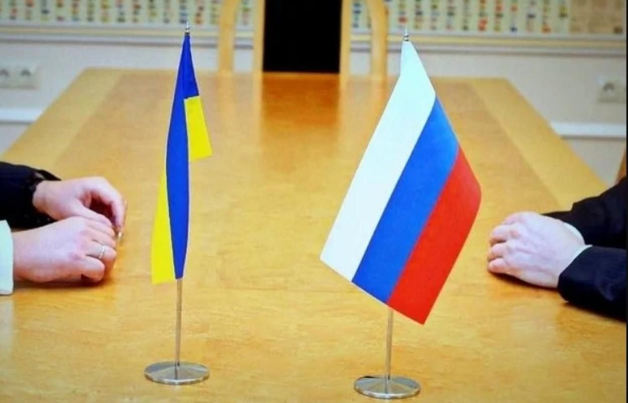 Більшість українців виступають проти будь-яких вимог Росії: вагаються лише щодо мінських угод - 24 Канал Більшість українців виступають проти будь-яких вимог Росії: вагаються лише щодо мінських угод - 24 Канал