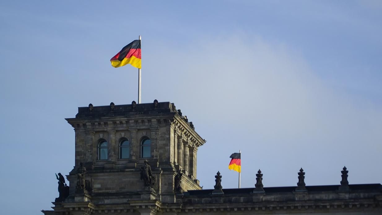Німеччина не хоче, щоб "Сбербанк" відключили від SWIFT - 24 Канал