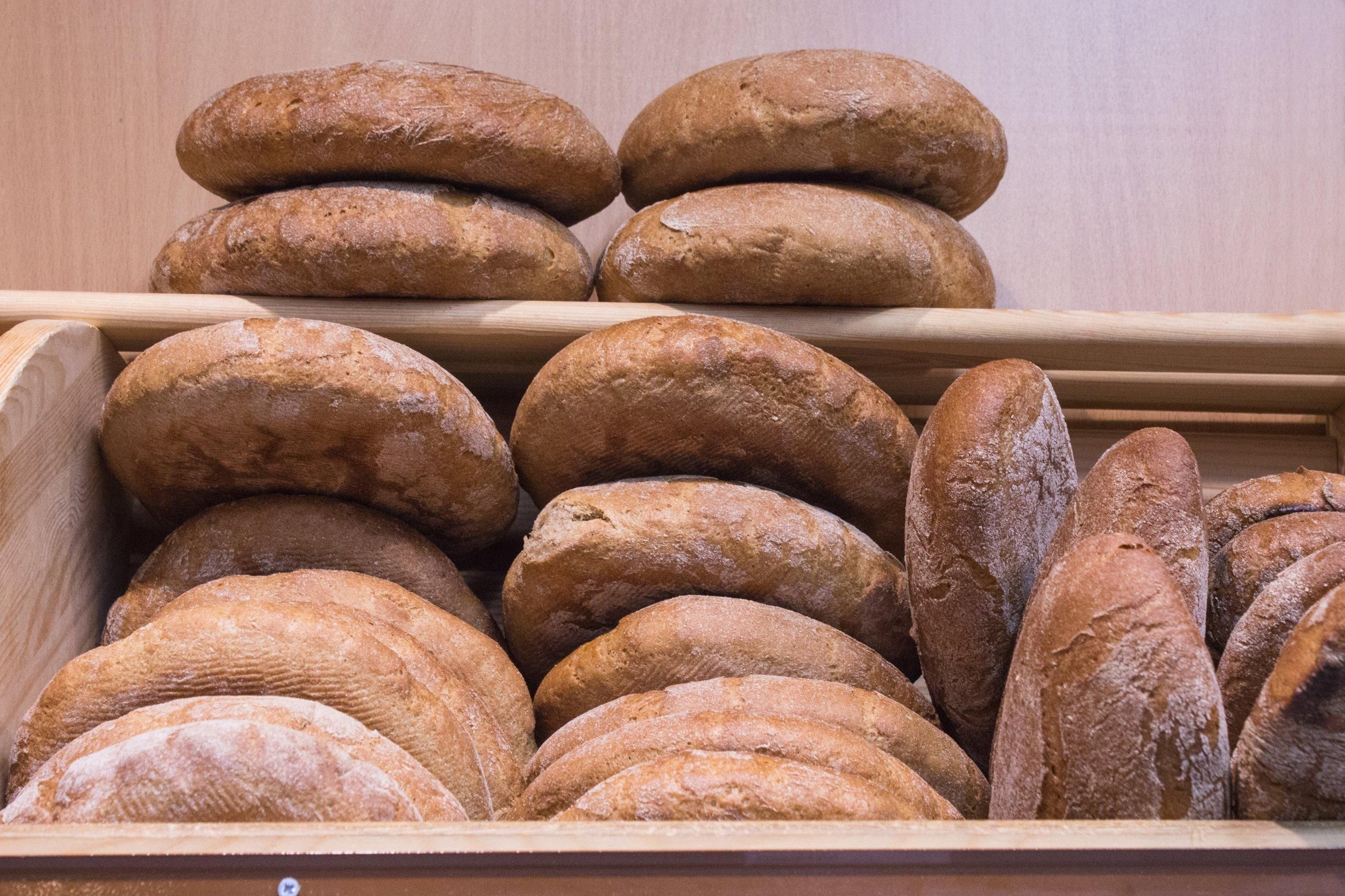 В магазинах мгновенно выросли цены, – правозащитник о последствиях санкций для россиян В магазинах мгновенно выросли цены, – правозащитник о последствиях санкций для россиян