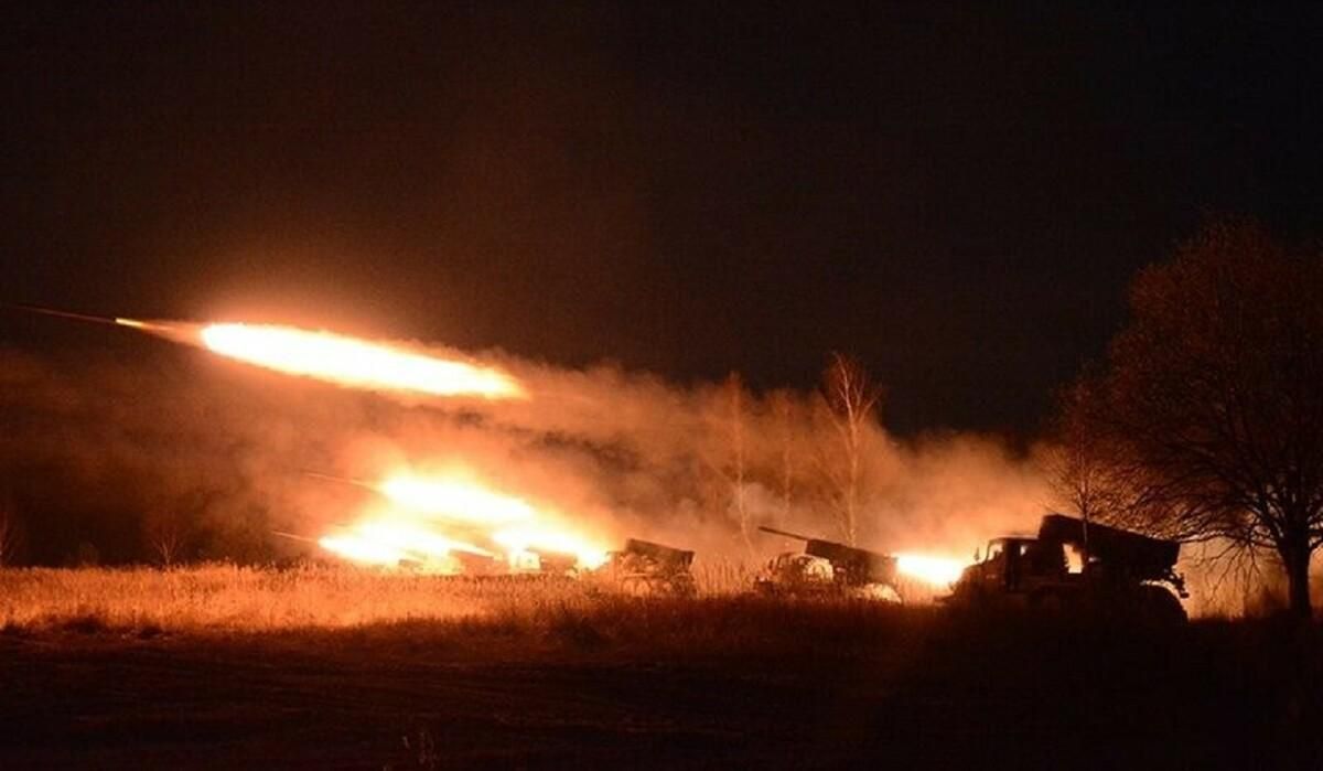 У Харкові вже цілу годину чути звуки залпів - 24 Канал У Харкові вже цілу годину чути звуки залпів - 24 Канал