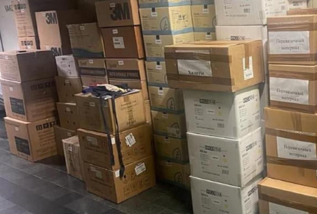 Київська компанія-анонім передала у лікарні 40 тисяч коробок ліків - 24 Канал
