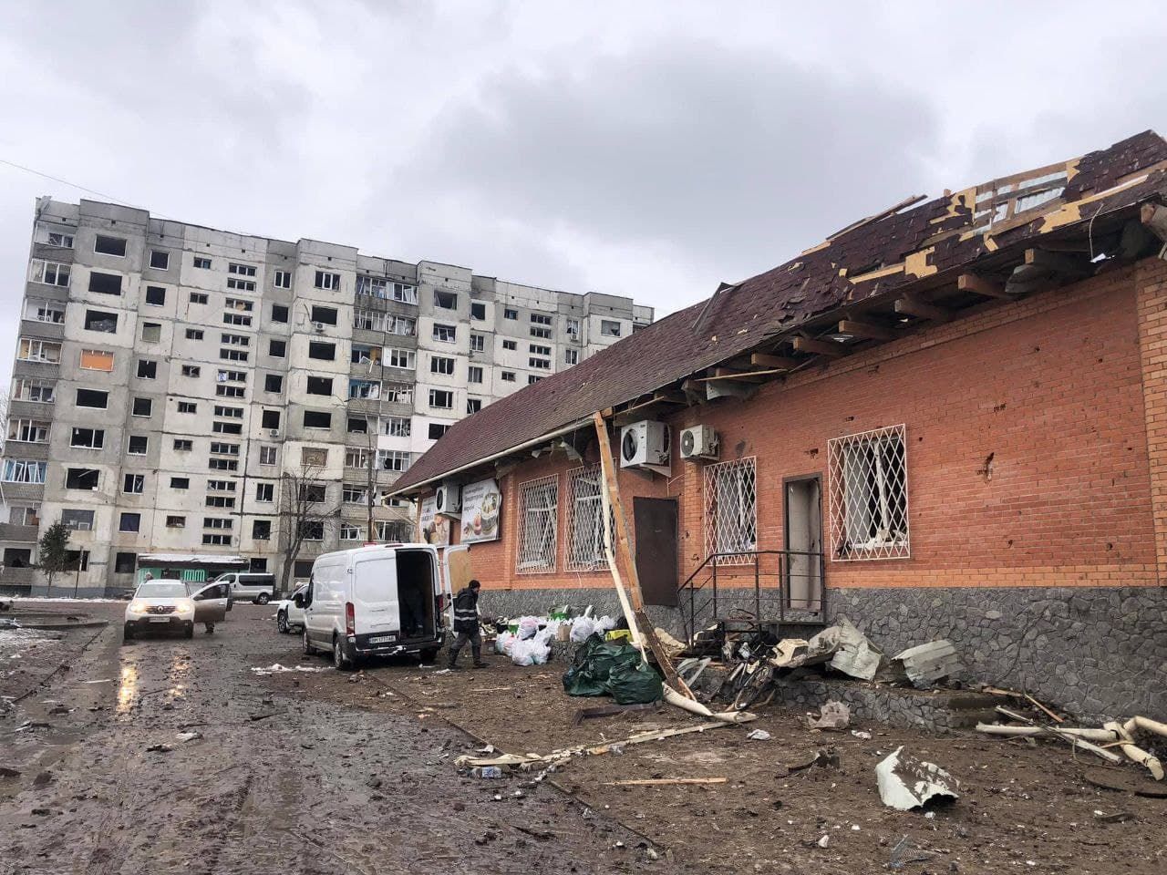 Інфраструктура Охтирки повністю знищена: жахливі фото - 24 Канал Інфраструктура Охтирки повністю знищена: жахливі фото - 24 Канал