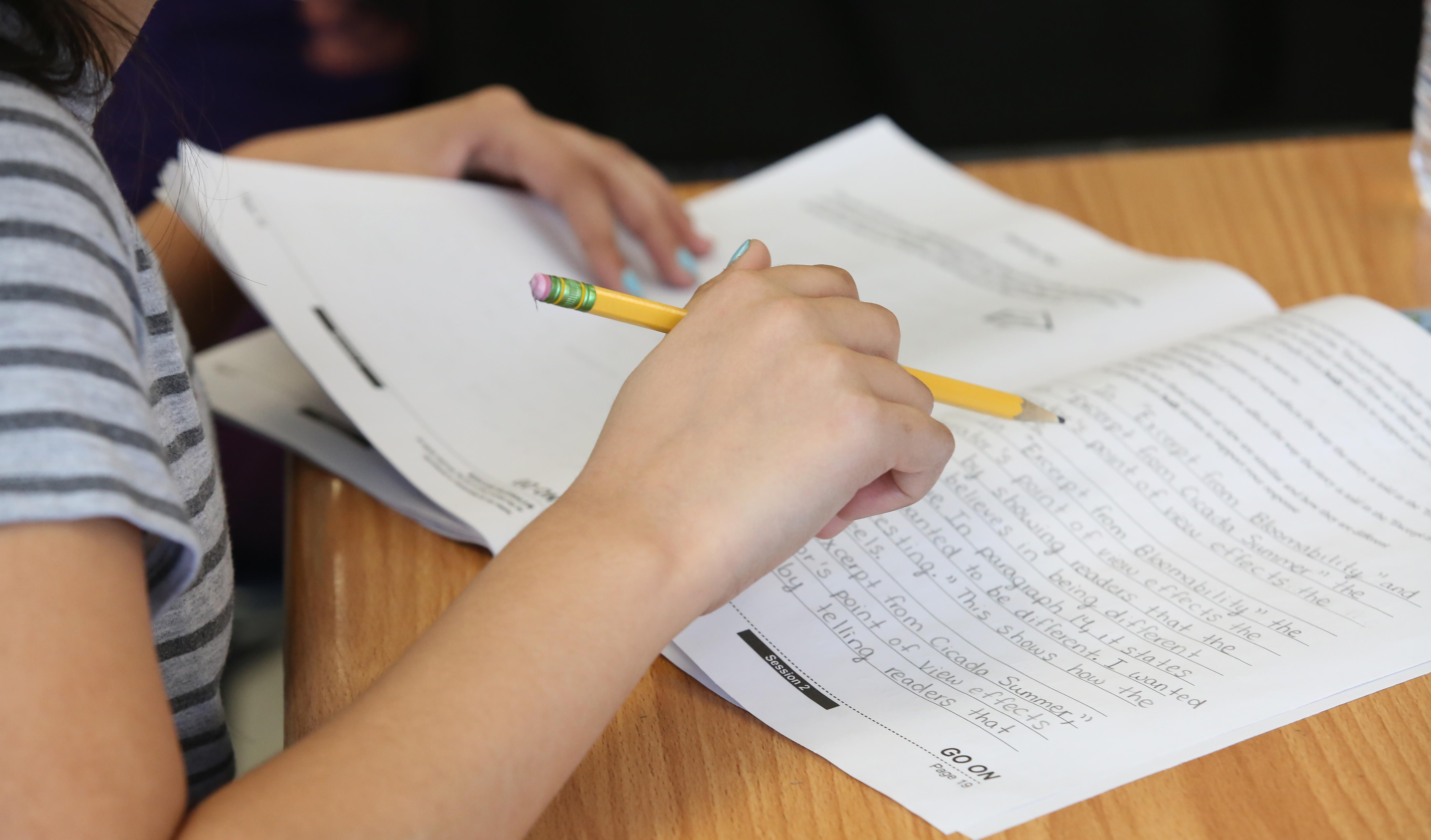 Повернення в СРСР: у Росії скасували іспит IELTS на знання англійської мови - 24 Канал Повернення в СРСР: у Росії скасували іспит IELTS на знання англійської мови - 24 Канал